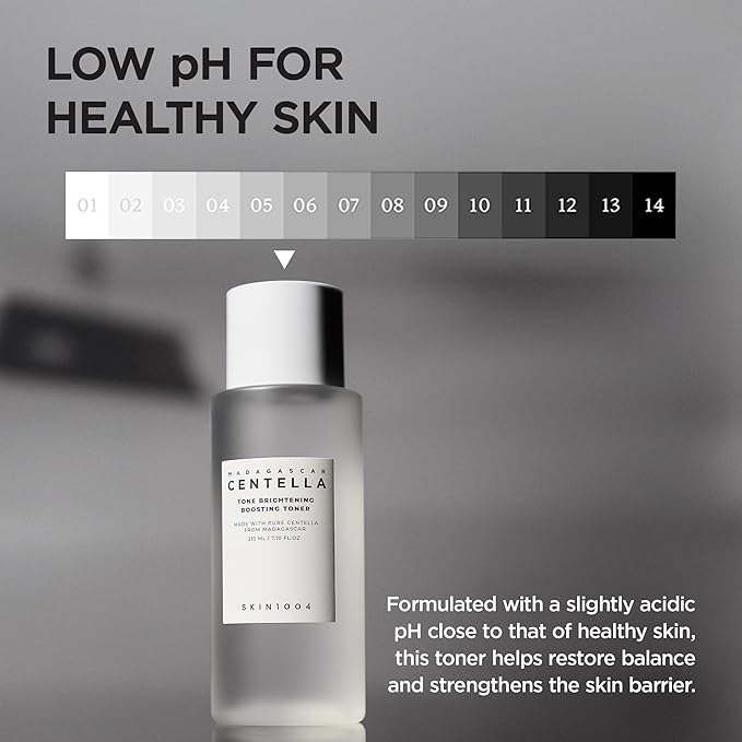 SKIN1004 Madagascar Centella Tone Brightening Boosting Toner (210ml)