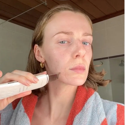 Ultrasonic Skin Scrubber Pro™